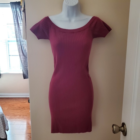 FOREVER 21 OFF THE SHOULDER DRESS - Picture 5 of 6